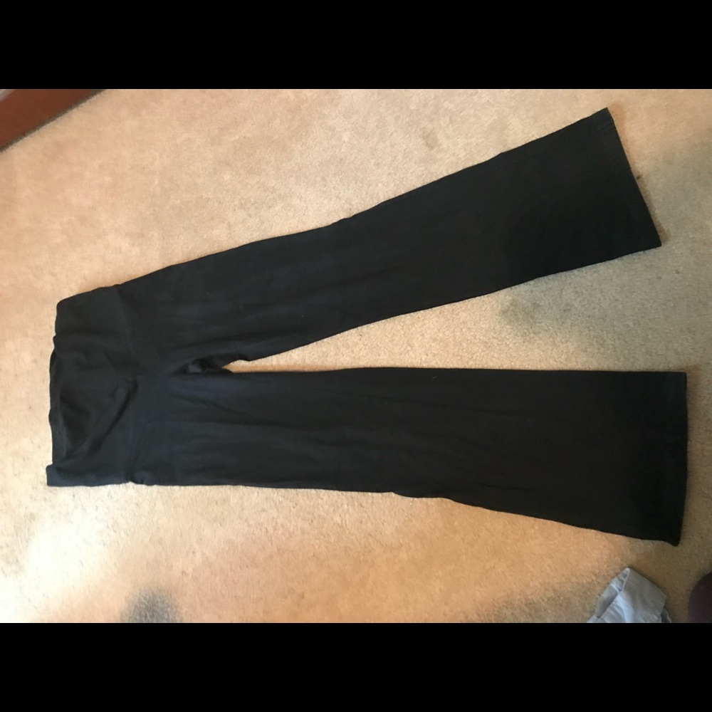 yoga pants